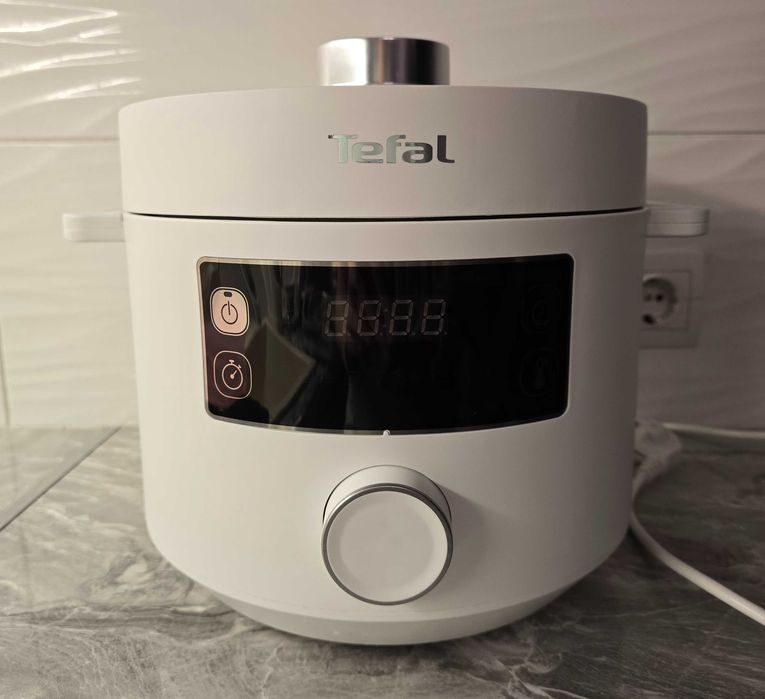 Продаю мультиварку Tefal в ідеальному стані