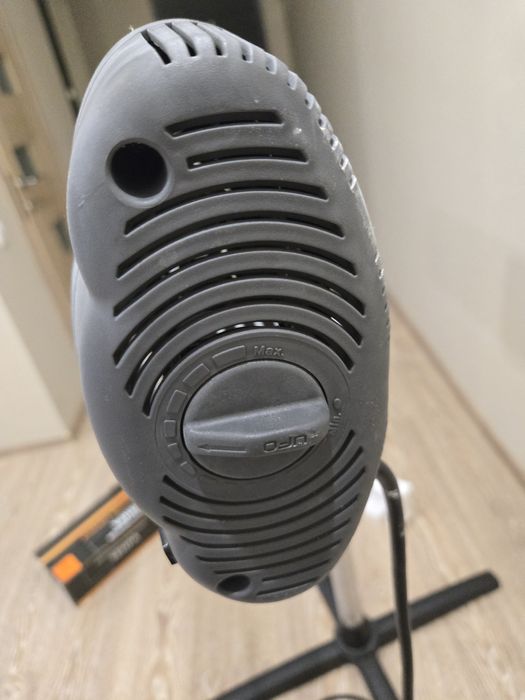 Обігрівач UFO 3000 Вт + ніжка