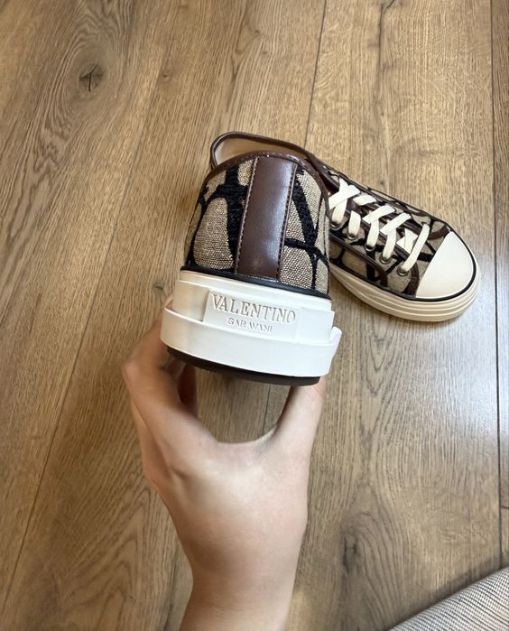 Кеди Valentino в коричневому кольорі