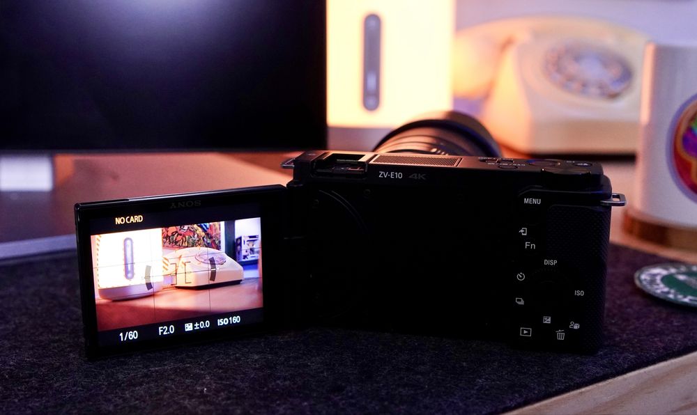 Sony ZVE-10 Corpo