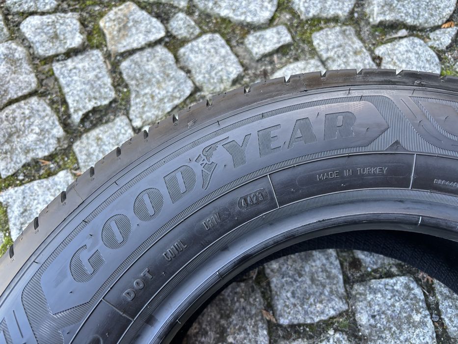 Letnie Goodyear EfficientGrip Cargo 2 215/65 R16C rok 2023 Demo