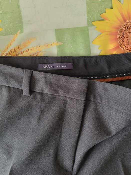 р 12 / 46-48 базові сірі офісні укорочені штани стрейчеві M&S