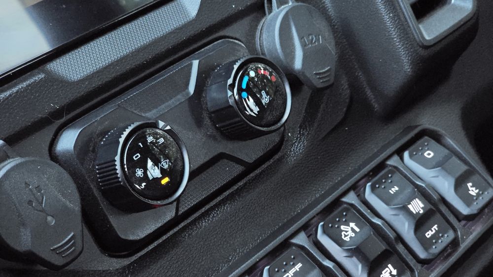 CFMOTO U10 PRO HIGHLAND XL 6 місць кондиціонер, пічка, наві, кожа, ауд