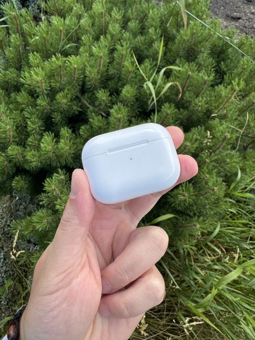 Кейс, футляр, чехол apple airpods pro 1  A2190