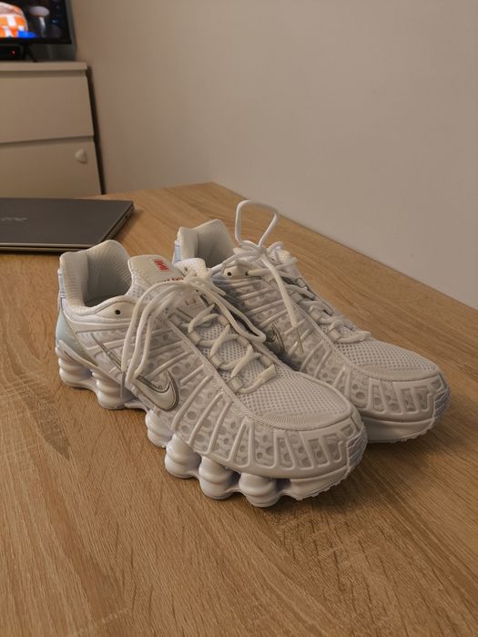 Buty Nike shox białe