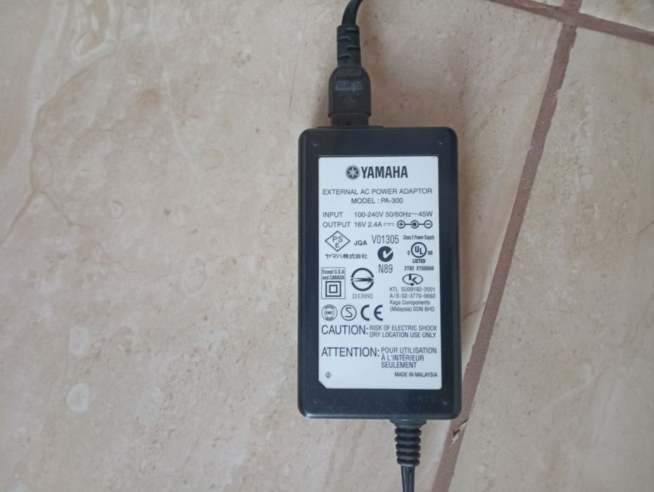 Yamaha PSR 1500.відмінний стан.