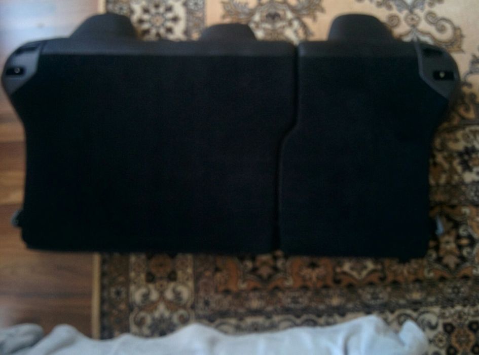 Продам спинку заднего ряда Tesla Model S