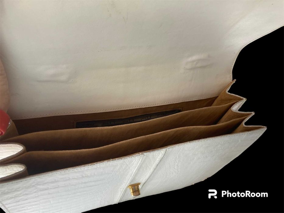 Mala de Mão Senhora Cabedal Pintado Branco - Usada em Excelente Estado