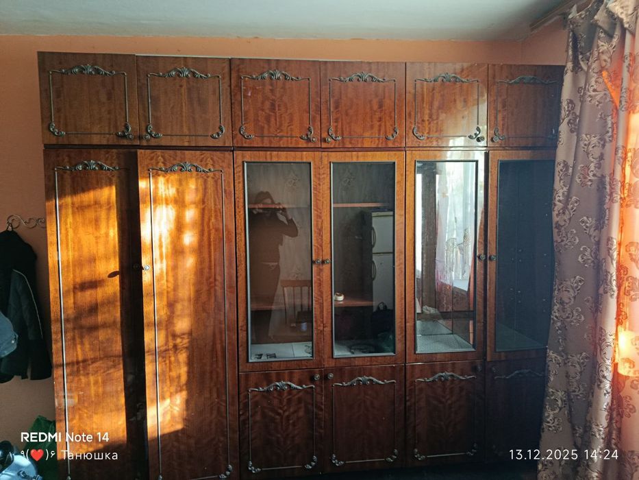 Віддамо  шафу безкоштовно