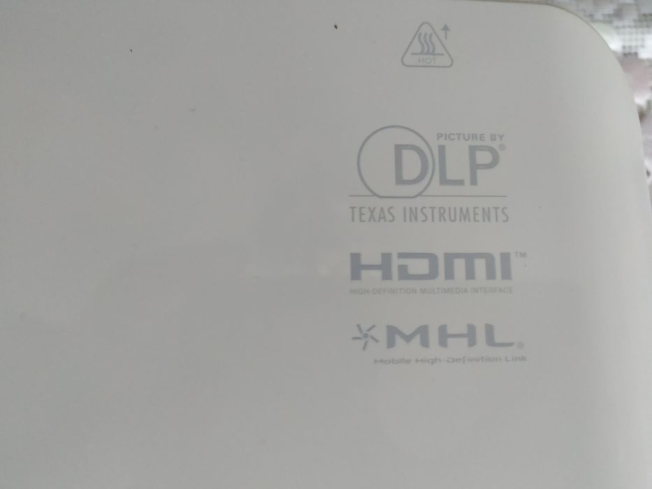 продам Benq W 1070 +