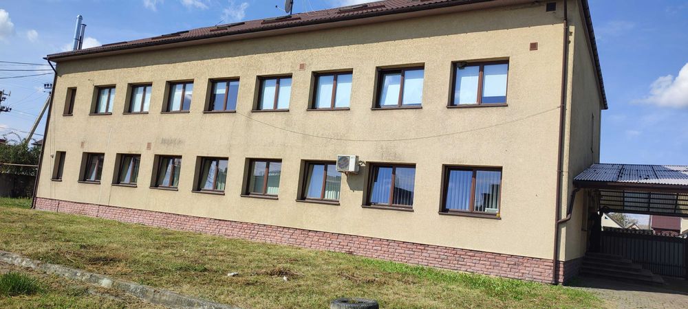 Продаж логістичного центру Луцьк 7906 кв.м