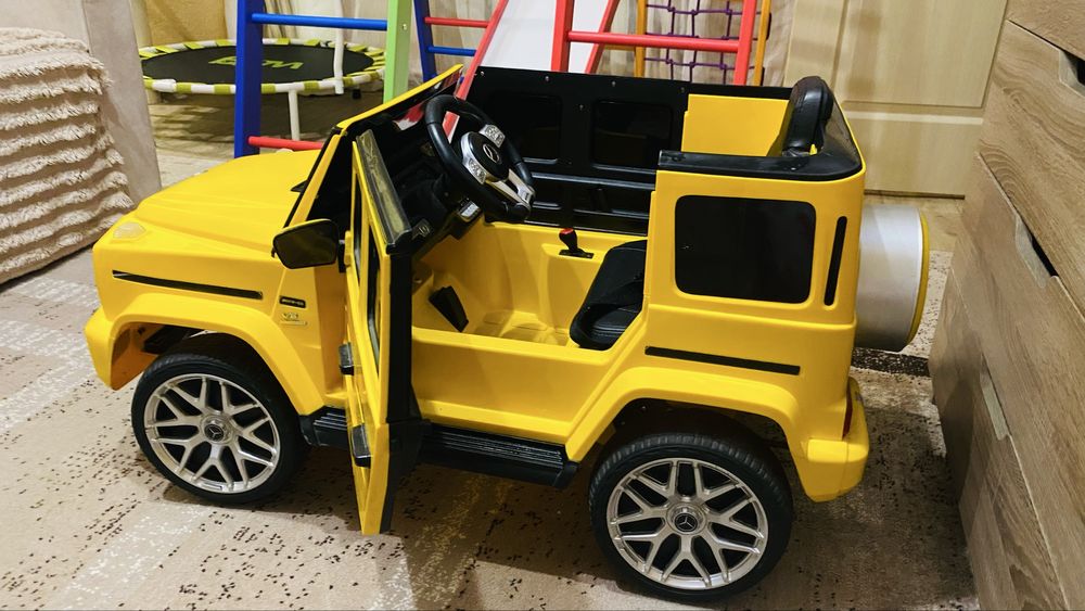 Дитячий електромобіль MERCEDES G63
