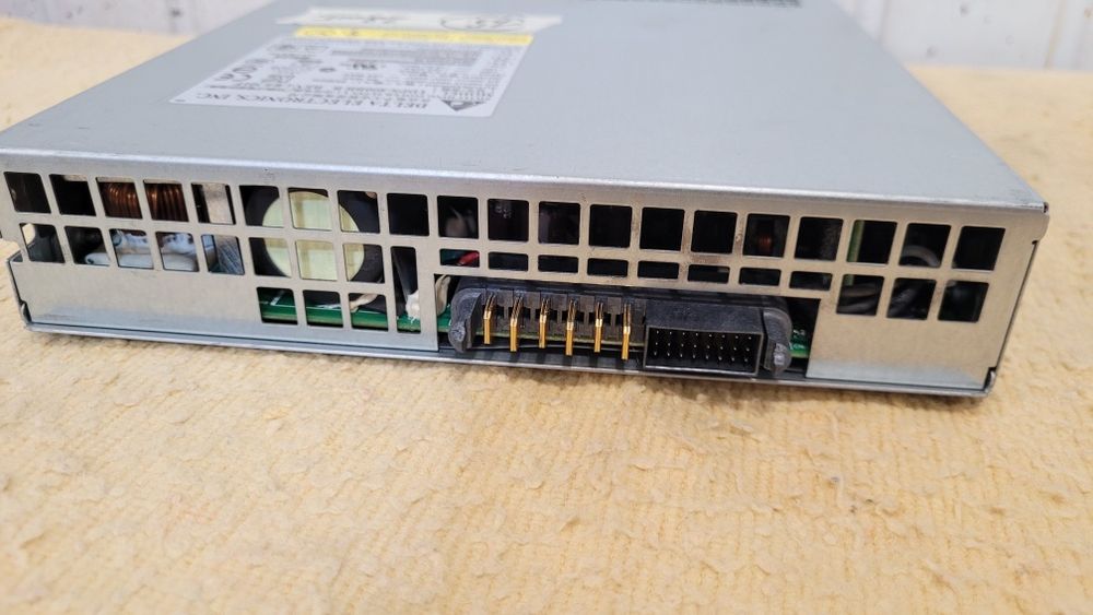 Серверный блок питания DELTA ELECTRIC.