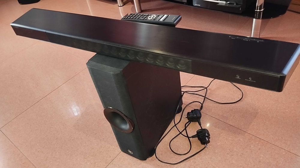 Yamaha YSP-2500 +беспроводной саб, 7.1 звуковой проектор HDMI ARC Bluetooth,саундбар кино музыка игры,домашний кинотеатр комплект, отличное состояние
