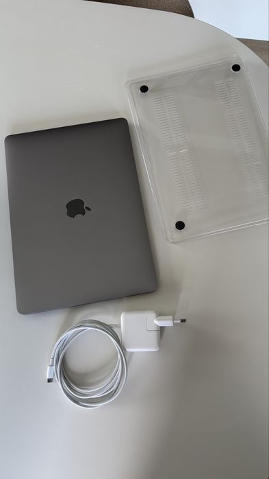 Macbook Air M1 8GB 256GB como Novo