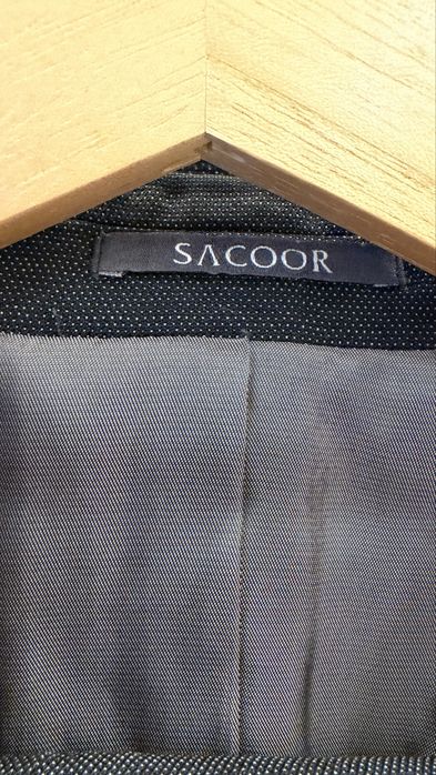Fato de homem cinza sacoor