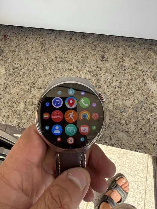 Huawei Watch 4 Pro - igual a novo - titanio e safira
