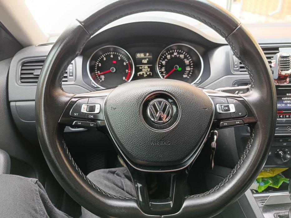 Volkswagen Jetta 1.4 автомат