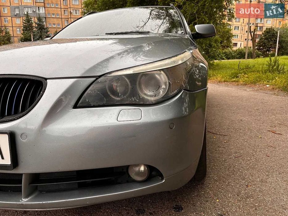 BMW 5 Series 2004