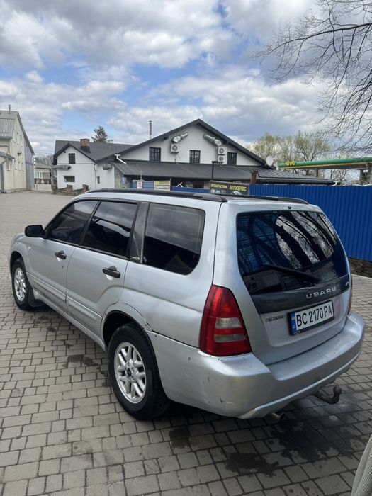 Продам субару  форестер