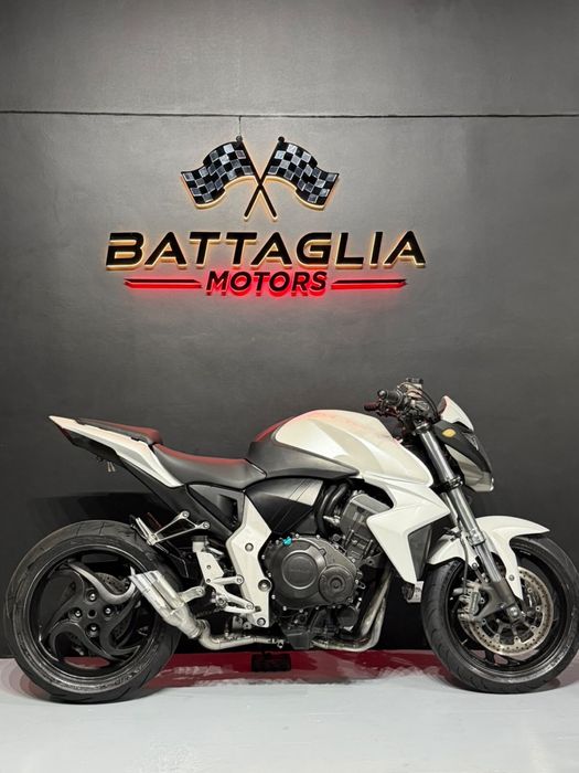 Honda CB1000R Branca 2008