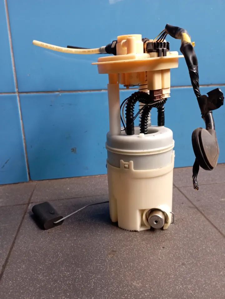 alt