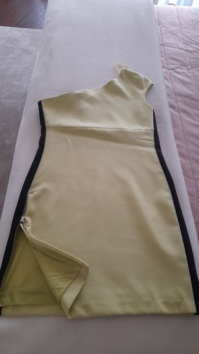 Vendo Vestidos tamanho S