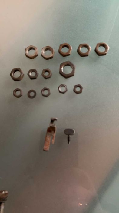 Запчасти швейной машинки Зингер