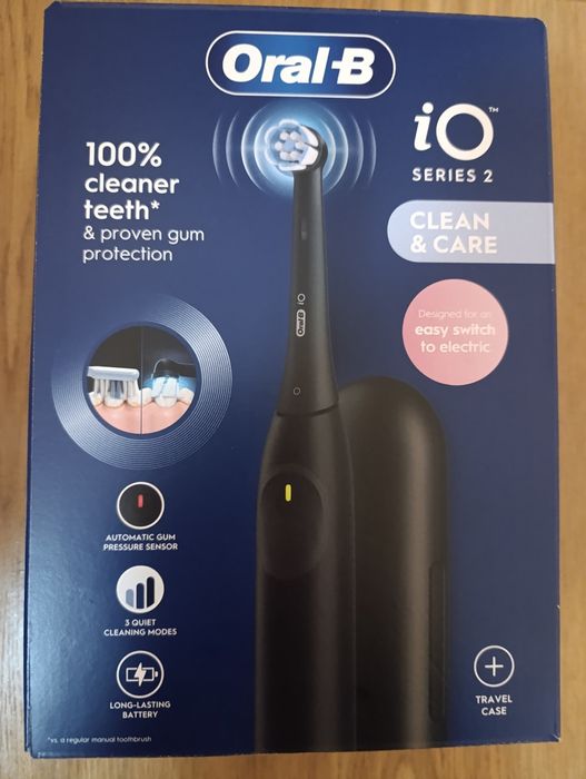Електрична зубна щітка Oral-B iO Series 2 Чорна + кейс