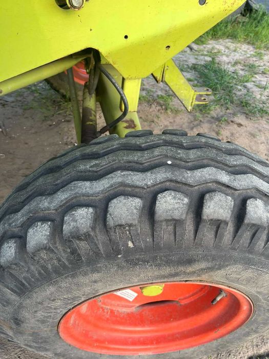 CLAAS Dominator 88S