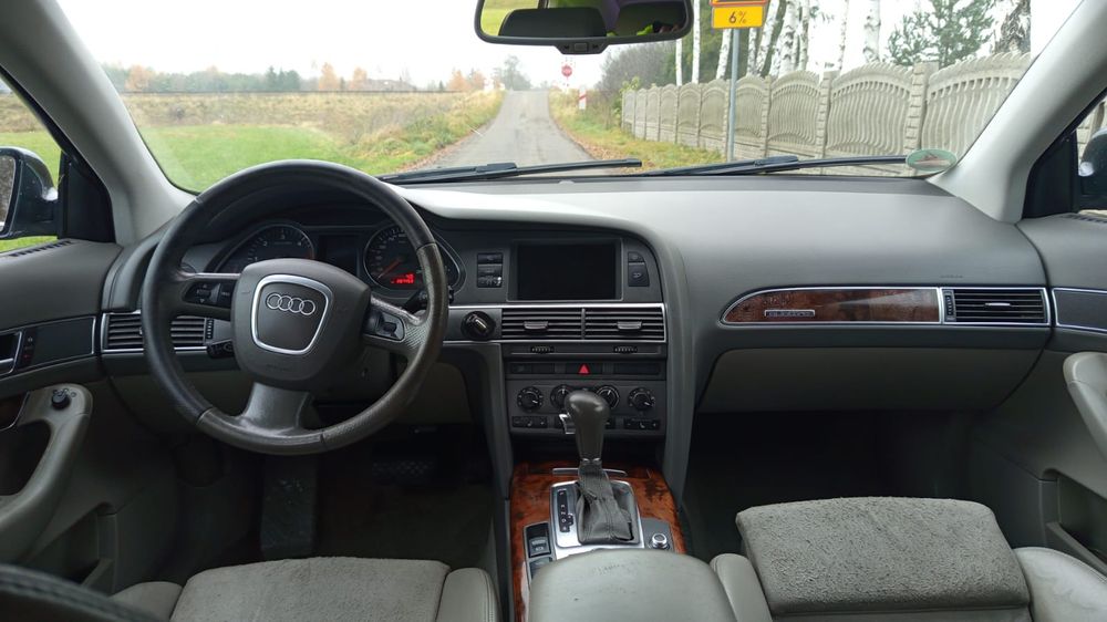 Audi A6 C6 3.0 TDI 2004 r. quattro

Audi A6 C6 3.0 TDI 2004 r. quattro