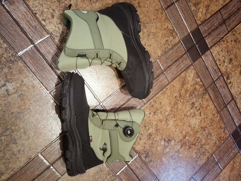 Взуття оригінальне