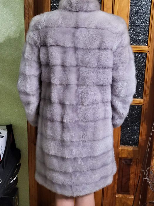 Шуба норковая из ОАЭ
