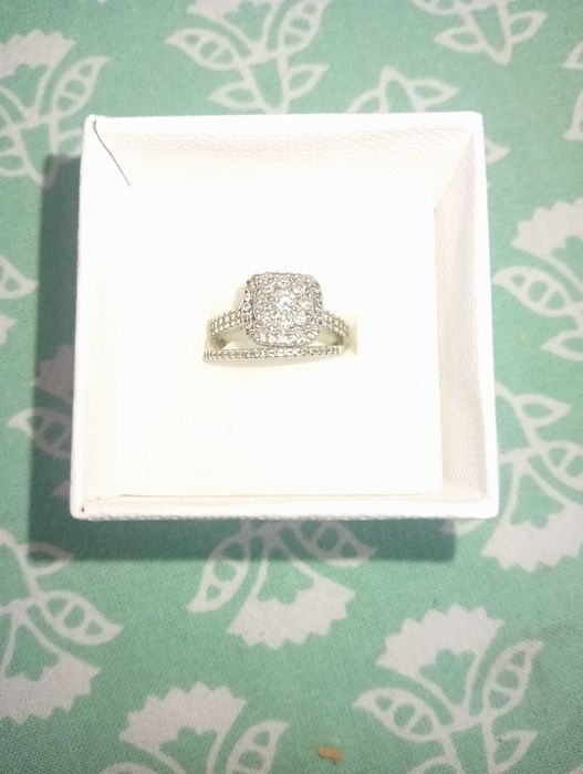 Anel pedido diamante