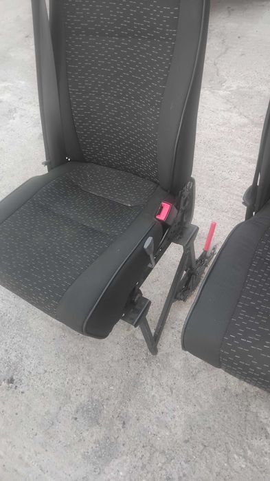 fotele pasazera ford transit