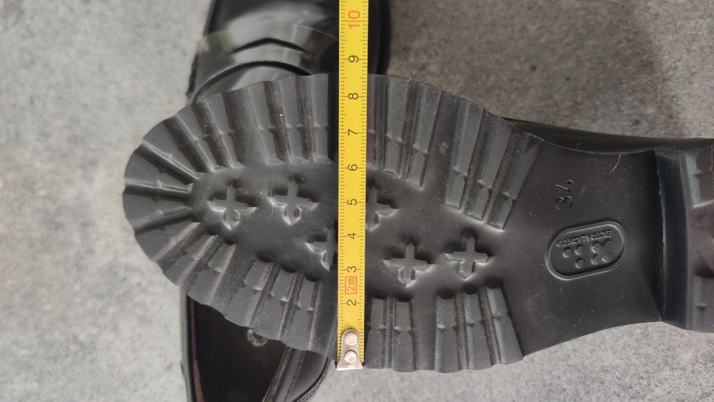 Лоуфери шкіряні Calpierre