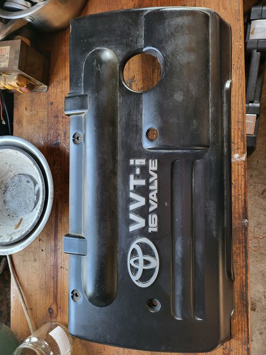 Osłona na silnika toyota