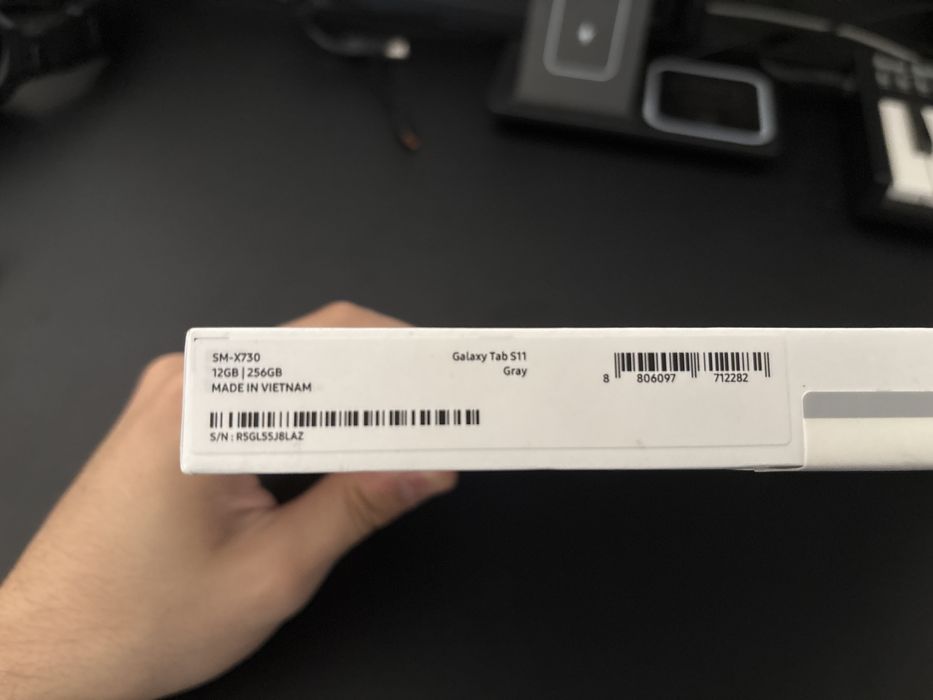 Samsung Galaxy Tab S11 12GB RAM / 256GB Wi-Fi – Novo e Selado