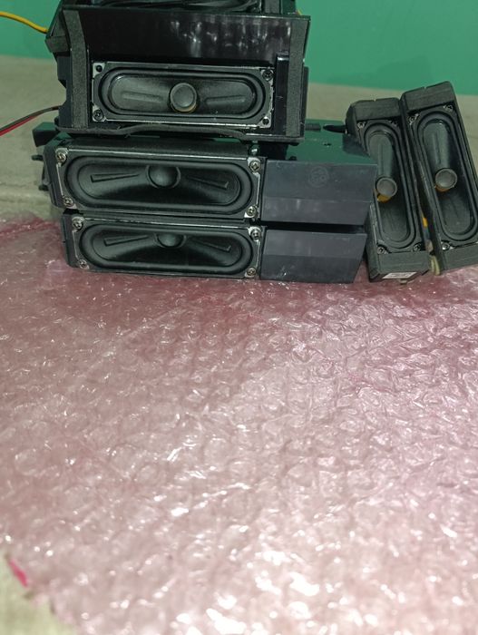 Pares de colunas TV Samsung