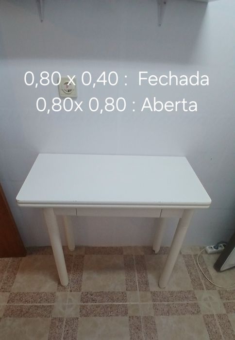 Mesa de cozinha extensível