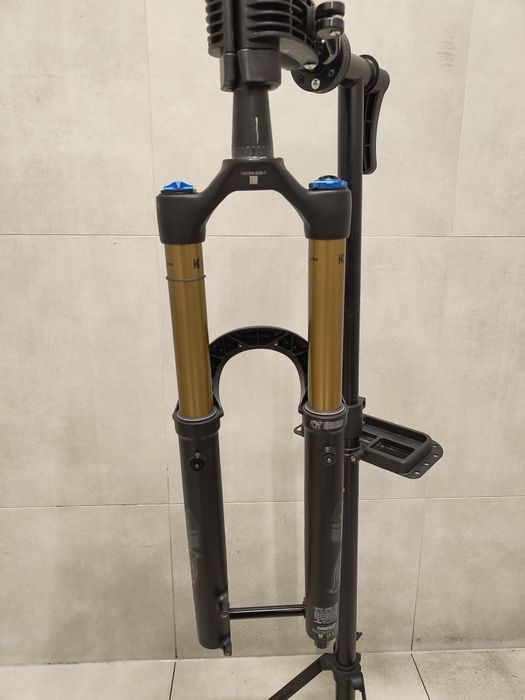 Fox 38 factory 29 kashima gripx2 grip2 r2c2 180mm