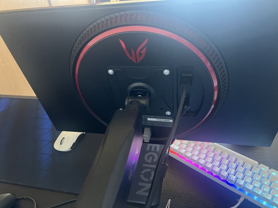 Monitor gaming Lg ultragear 27Gn60R 144hz 27”