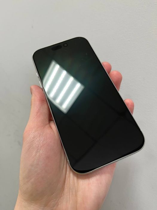 IPhone 16 pro [256] White