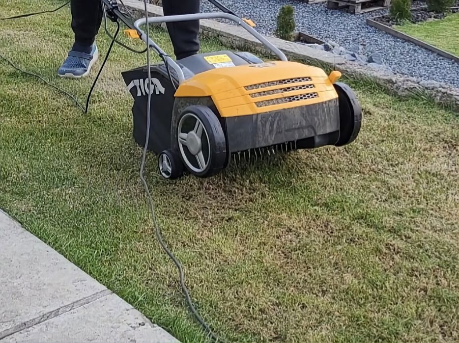 Оренда скарифікатора для газона