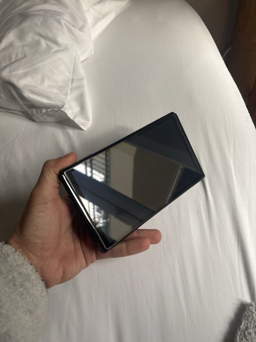 Nintendo Switch Oled + 2 comandos extra + 6 jogos