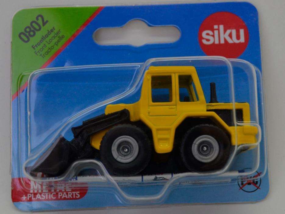 Miniaturas SIKU e Norev64750722356865125