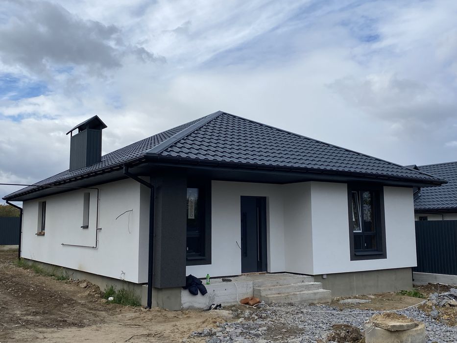 Продаж чистового будинку