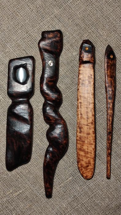 Набір ексклюзивних дерев'яних закладок для книг, ручна робота