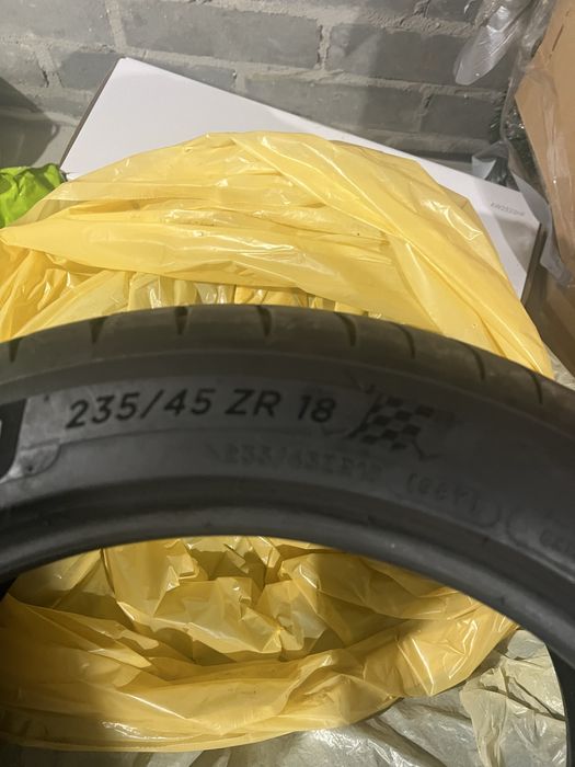 Opony micheline pilot sport 4