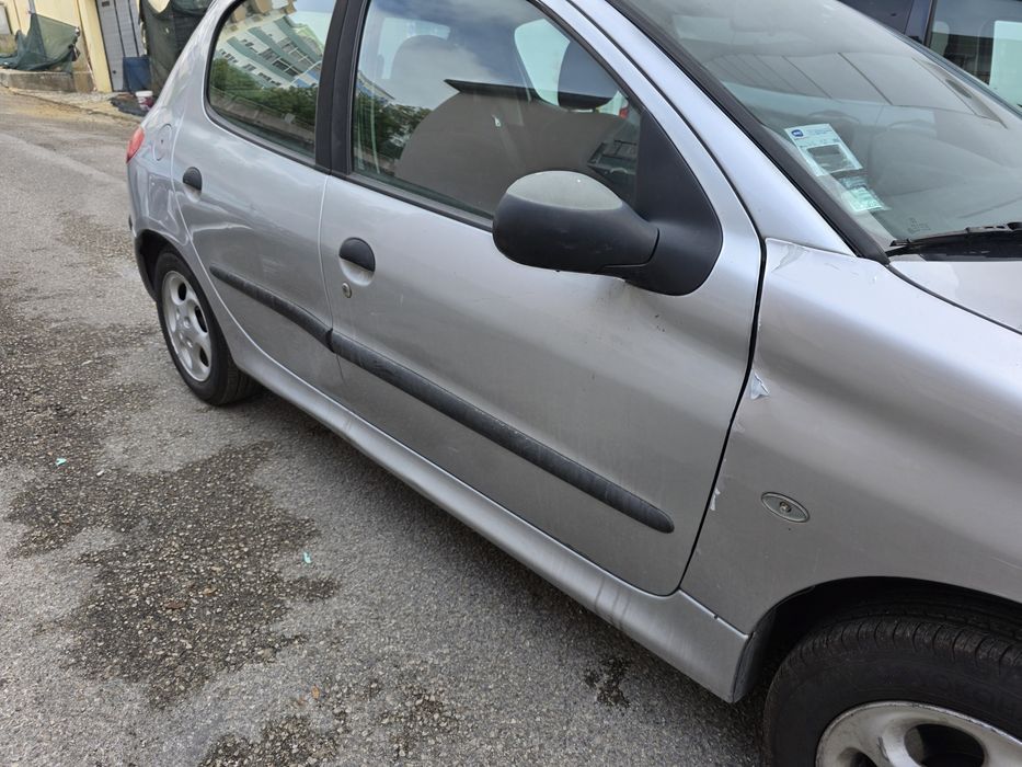 Peugeot 206 de 2001 só 1000€